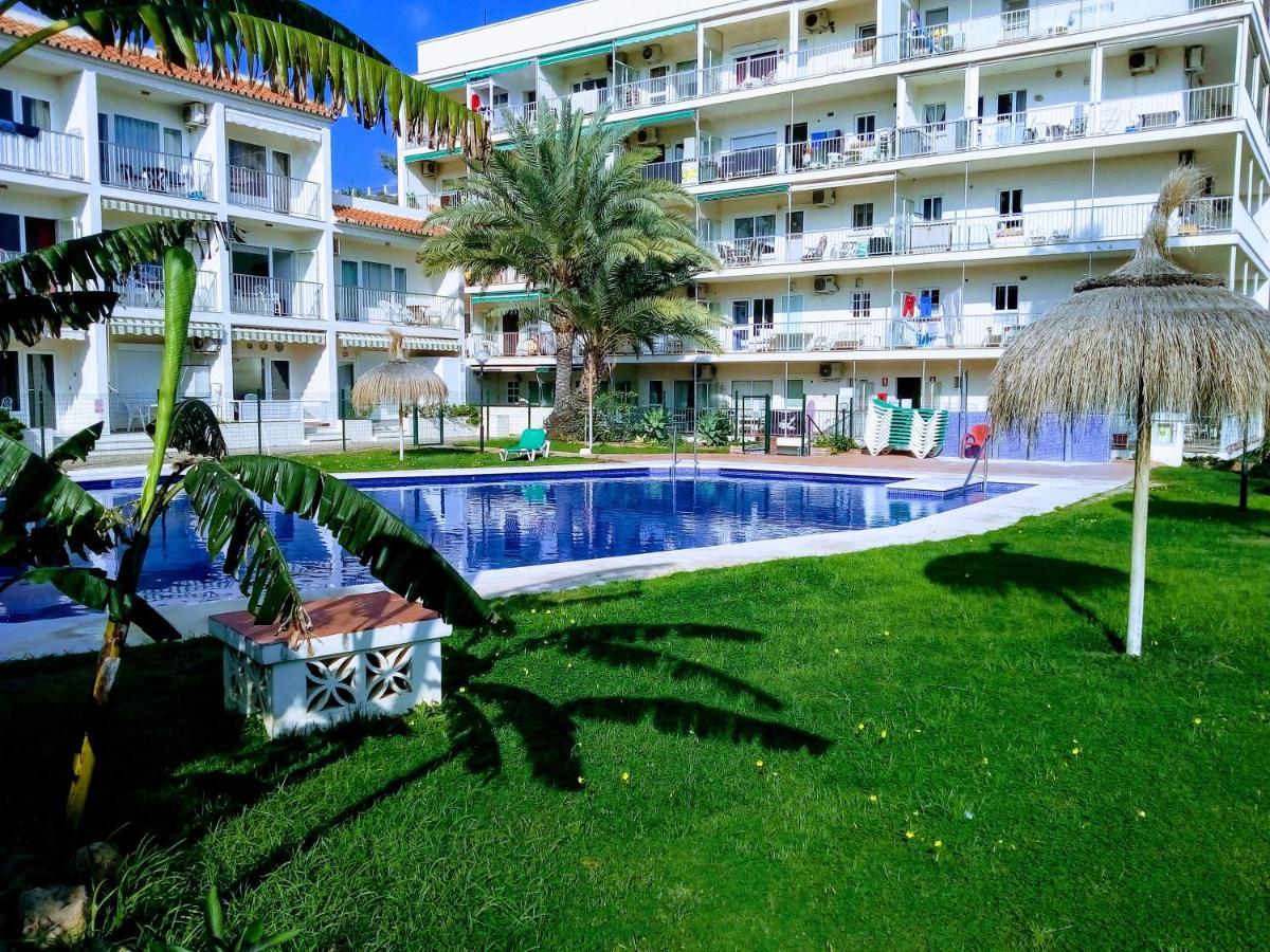 Apartamentos Caravane Torremolinos Kültér fotó