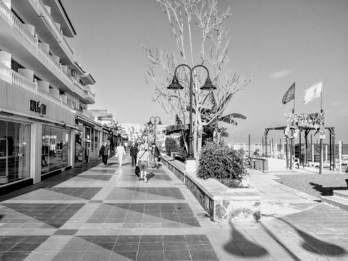 Apartamentos Caravane Torremolinos Kültér fotó