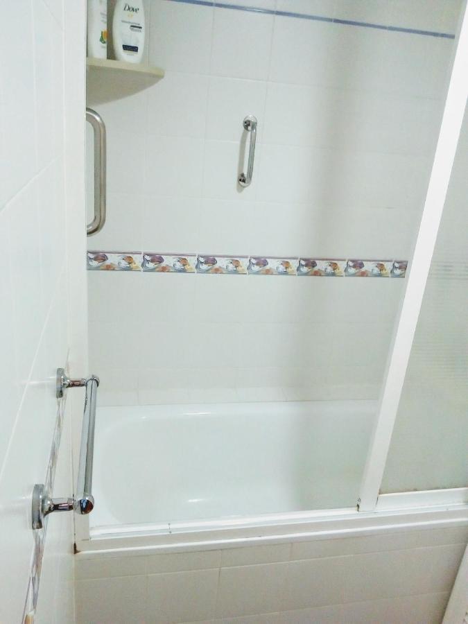 Apartamentos Caravane Torremolinos Kültér fotó